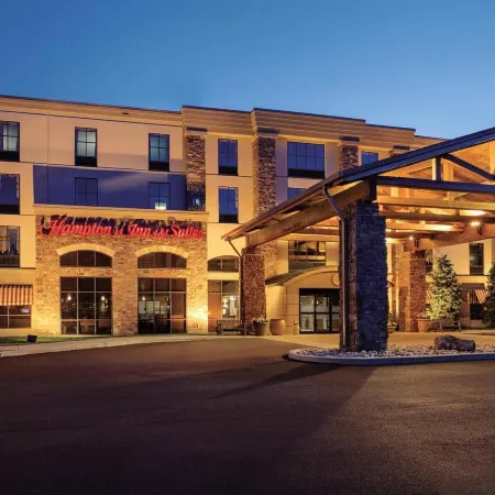 Hampton Inn & Suites Lake George