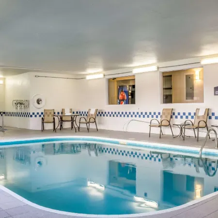 Quality Inn & Suites South