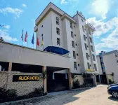 Alicia Hotel