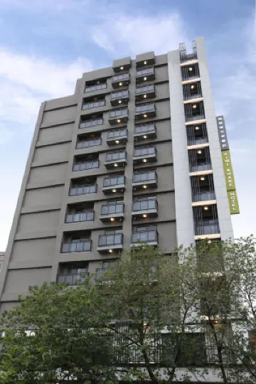 Kiwi Share Hotel - Zhongli Station Branch