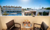 Matina Pefkos Aparthotel - Meerblick