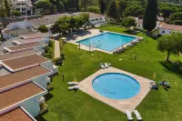 Hotel Apartamento Do Golfe - Pools
