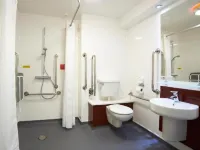Travelodge Wincanton - 3-Star