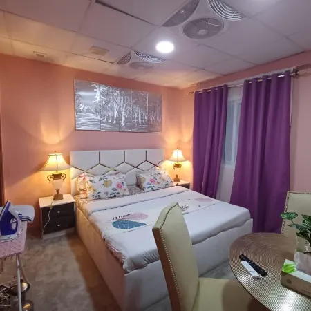 Sahara Hostels and Private Room