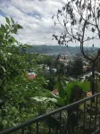 Pearl House - Mountain view
