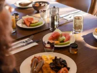 ペッパーズ クレイドル マウンテン ロッジ - 朝食