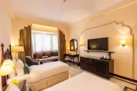 KK Royal Hotel & Convention Centre - con encanto