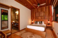 Bambuda Lodge - С бассейном