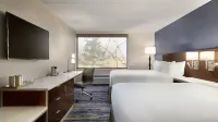 Skyline Hotel Detroit Airport, SureStay Collection by BW Hotel dekat Nippon Express USA