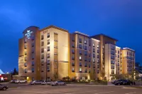 Homewood Suites by Hilton Minneapolis- St. Louis Park at West End