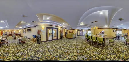 Holiday Inn Express & Suites Wytheville Отели в г. Восток Уайтевилл