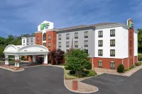 Holiday Inn Express & Suites KNOXVILLE-CLINTON by IHG Hotels in Caryville