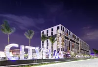 Holiday Inn Miami-Doral Area Hotels near Trump National Doral Miami