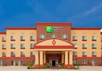 Holiday Inn Express & Suites Winona by IHG
