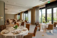AC Hotel Fort Lauderdale Sawgrass Mills/Sunrise Hotels in Broward County