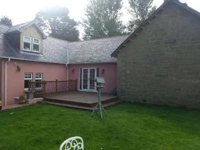 Station House Lanark Bed and Breakfast Hotel dekat New Lanark