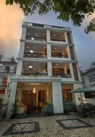 Vishwa Retreat Hotel Отели в г. Канди