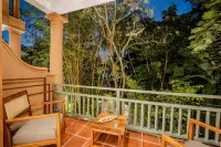 Aurora Hotels in Unawatuna