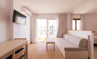 Bossa Bay - MC Apartments Ibiza