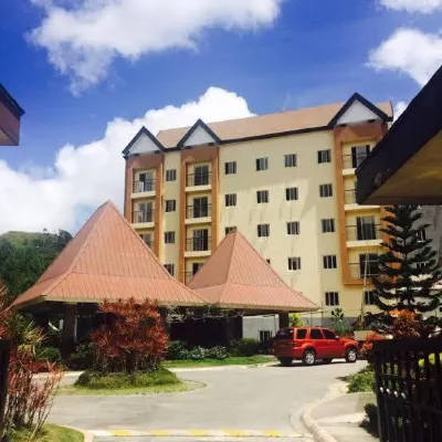 Greenwoods Travel Lodge A04 Hotels near La Trinidad Road