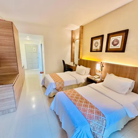 Rompin Beach Resorts