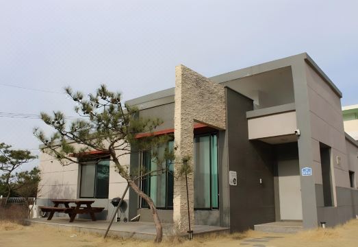 연천 더스테이앤도트