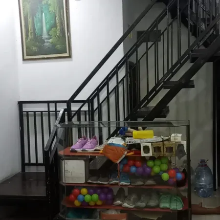 King Plaza Homestay