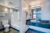 Motel 6 Albuquerque, NM - Carlisle