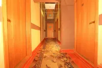Avrora Hotel