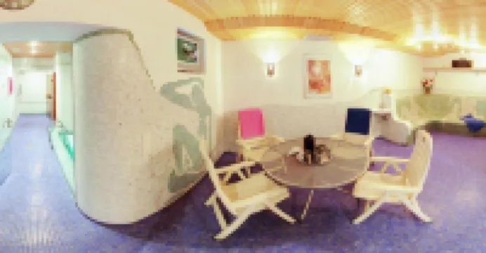 瑞士之家酒店 納貝爾茲內耶切勒尼酒店