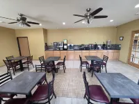 Days Inn & Suites by Wyndham El Dorado Hotels in El Dorado