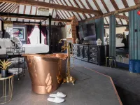 Staycations Maldon Suites Hotels in Maldon