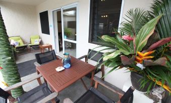 Coral Sands Apartments