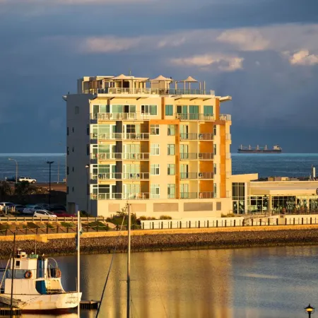 Wallaroo Marina Apartments