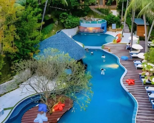 Peach Hill Hotel & Resort Hotels near Big Buddha