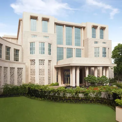 Taj Santacruz Hotels near Bandra Kurla Complex