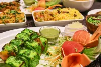 Hhw Buddha Lineage - Desayuno