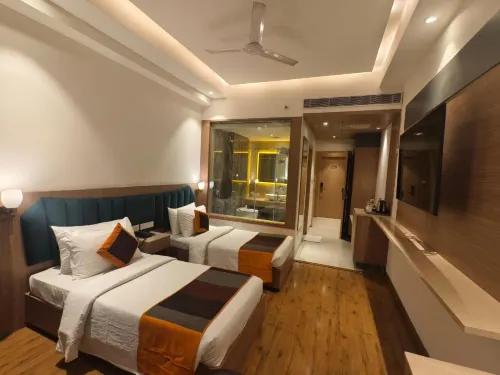 Hotel Golden Orchid - 3-Star