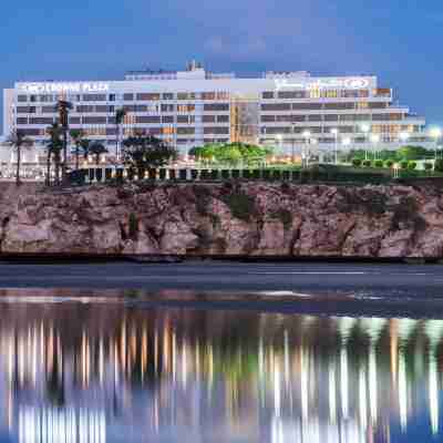 Crowne Plaza MUSCAT by IHG Hotel Exterior
