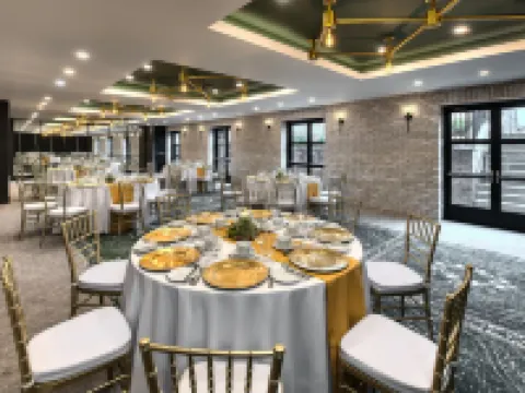 The Insignia Hotel, Sarnia, a Tribute Portfolio Hotel Hotels in Sarnia