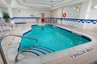 Fairfield Inn & Suites Sudbury - Pools
