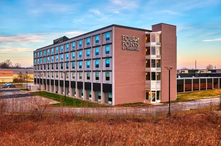 Four Points by Sheraton Cleveland-Eastlake Отели в г. Уиллоуик