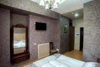 Vintage Hotels in Yelets