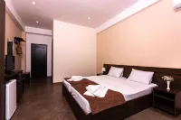 Nikopoli Hotels in New Athos