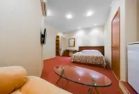 Prestige House Verona (Престиж Хаус Верона) Отели в г. 