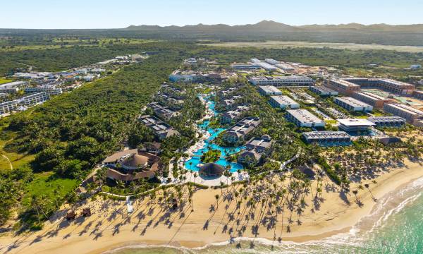 Wyndham Alltra Punta Cana All Inclusive Resort