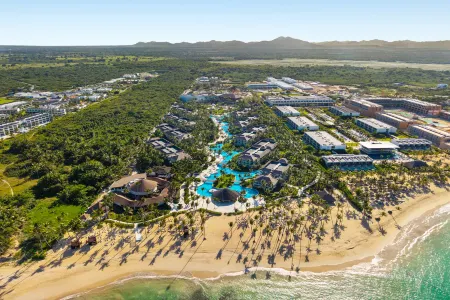 Wyndham Alltra Punta Cana All Inclusive Resort Отели в г. Las Lagunas de Nisibon
