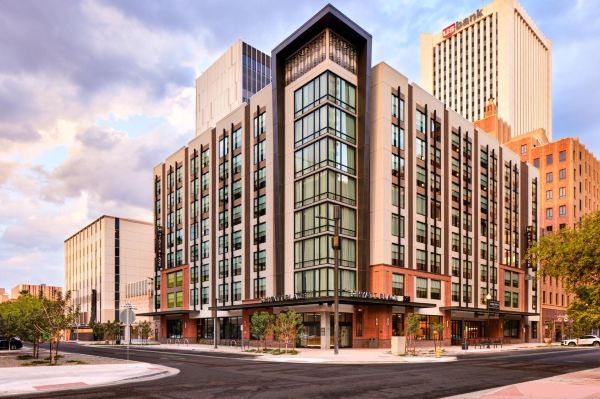 Hyatt Place Phoenix/Downtown