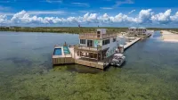 Aruna Resort & Villas