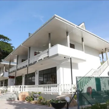 La Digue Self-Catering Apartments